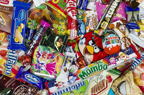 小魚干大包裝策略顯效，勁仔食品扣非凈利激增超50%